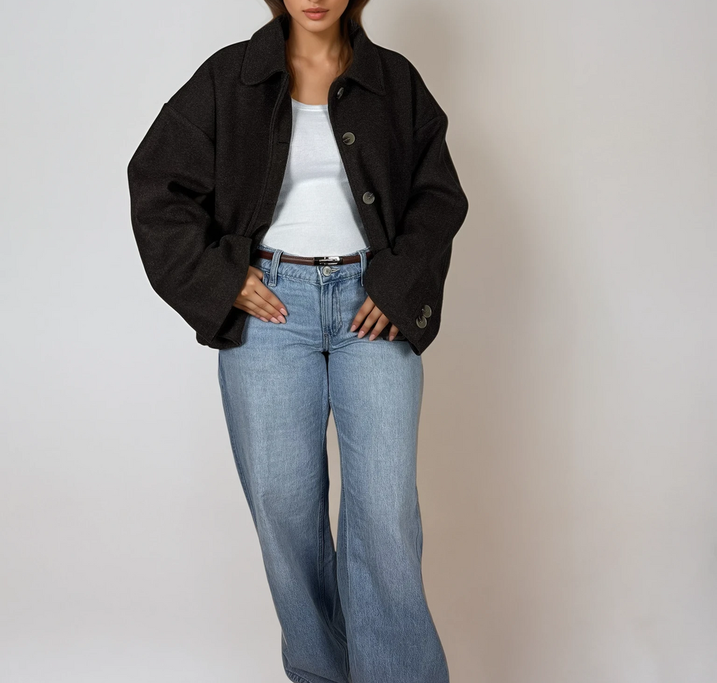 Kurzer zweireihiger Mantel